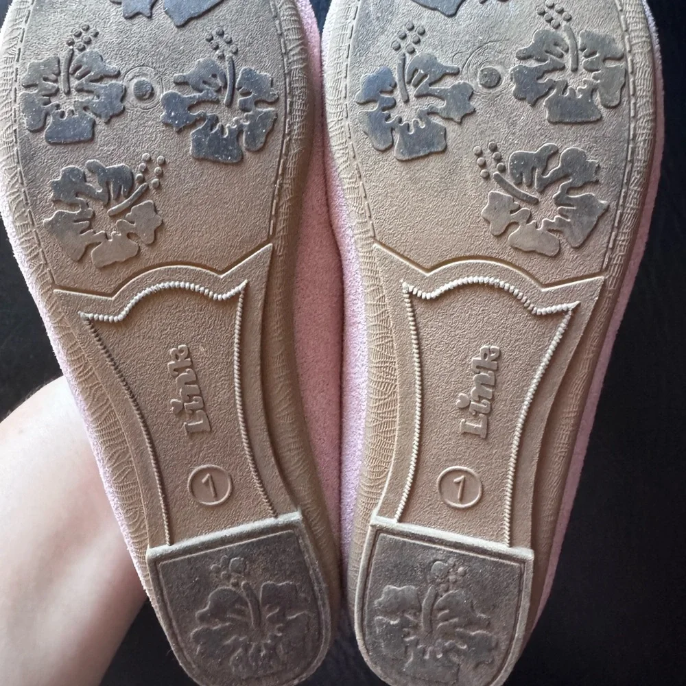 Link Pink girl Dress Shoes with Floral Design